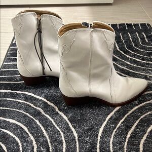 Free people brand new White Western Ankle Boots